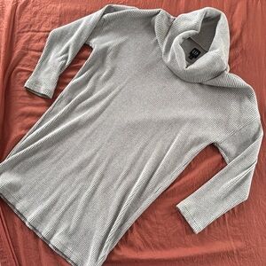 Women’s GAP grey sweater dress